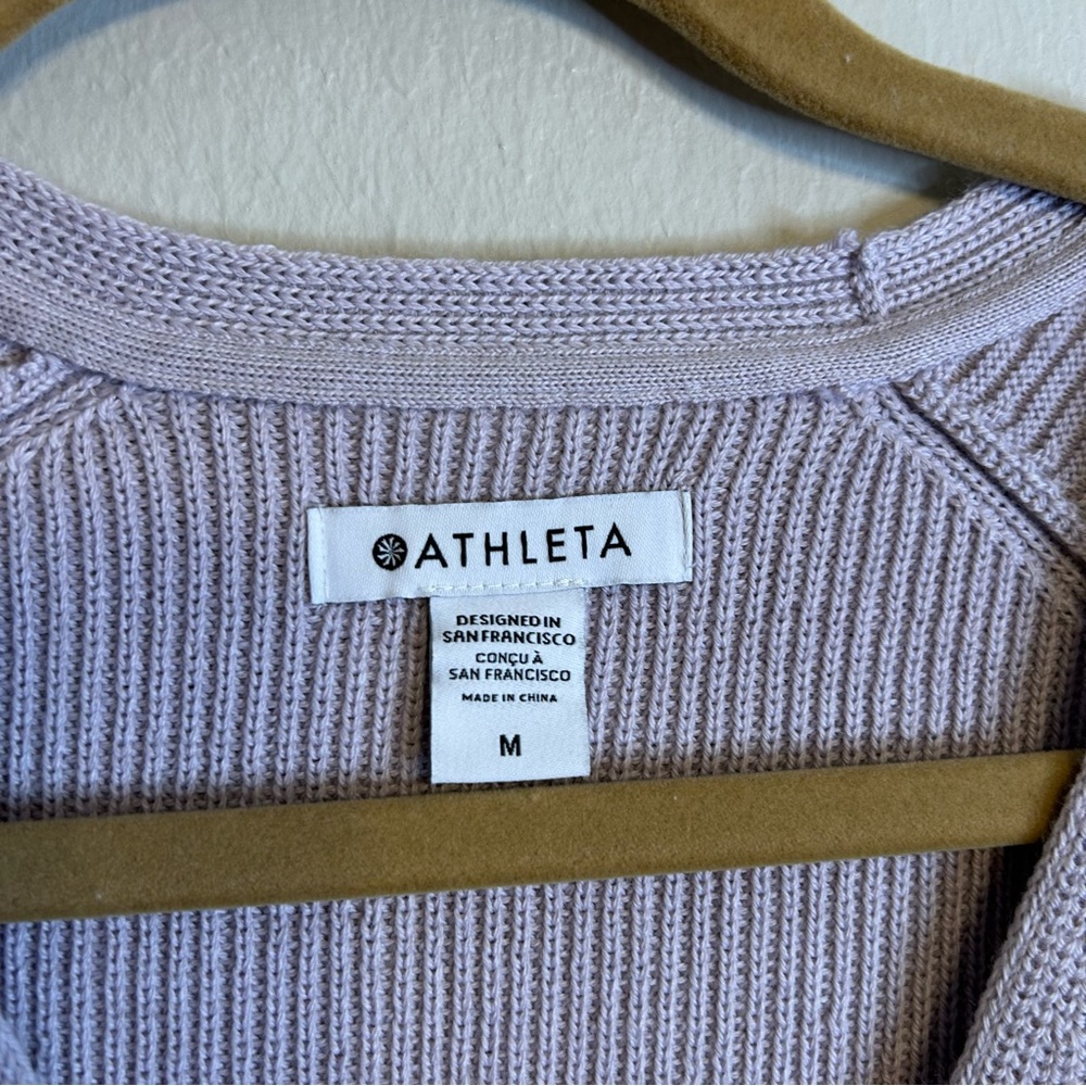 Athleta Hanover Merino Wool Blend V Neck Knit Sweater Size M Lavender - Picture 3 of 8